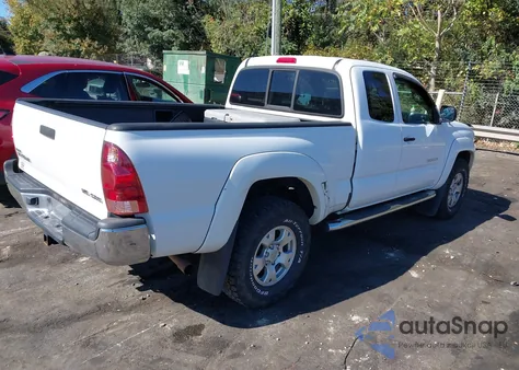 2008 Toyota Tacoma Base V6 из США, поврежденный, VIN 5TEUU42N68Z573406